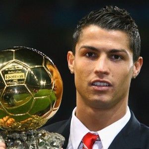 开云体育在线登入-瑞士男足在巴黎奥运会上展现出强大的团队协作能力，瑞士男足队员