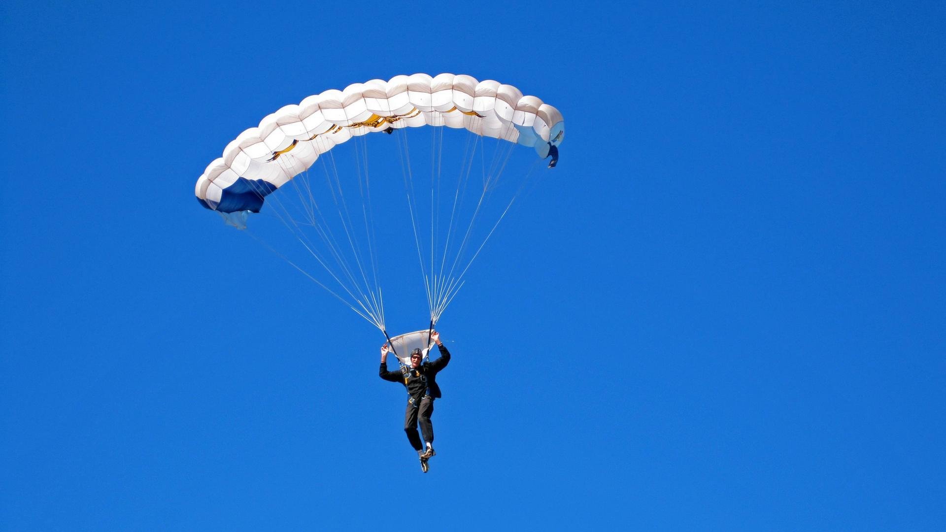 法甲战术多变,精彩配合不断创建佳绩,法甲战况